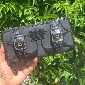 Coach BlackGrey/Black Buckle Wallet